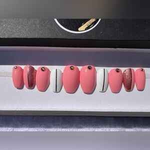 Handmade Press on nails